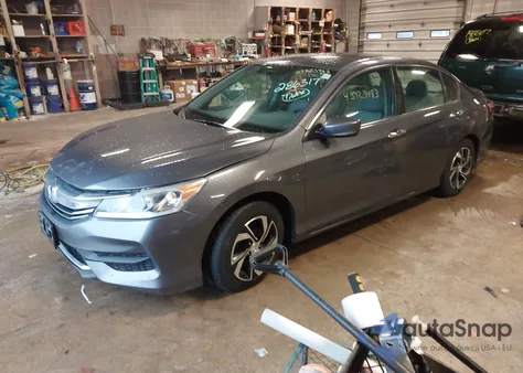 2017 Honda Accord Lx из США, поврежденный, VIN 1HGCR2F3XHA286317